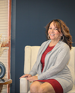 JR Processor and Realtor Tawni Frank-Cole